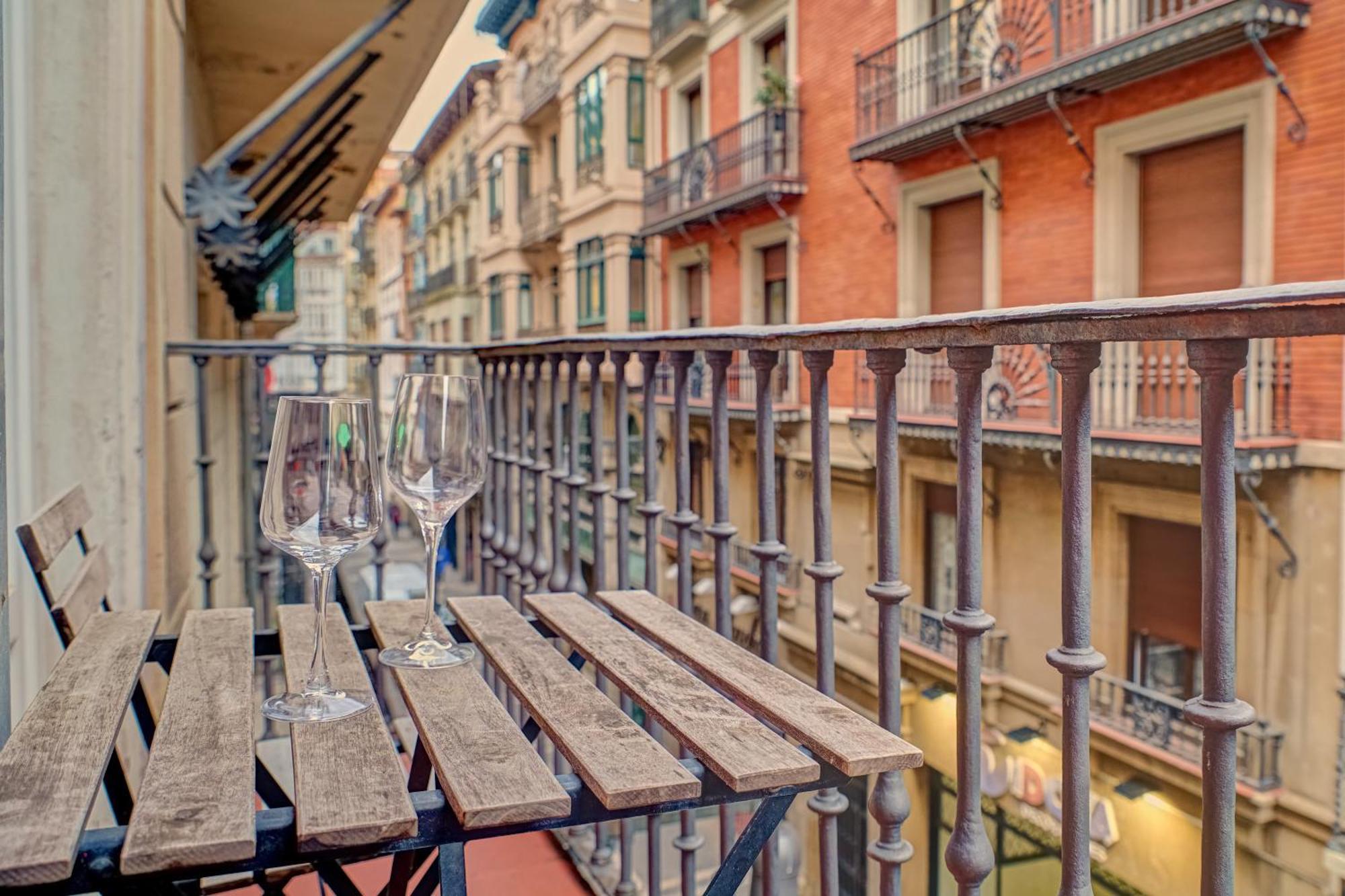 Heart Of Pamplona Apartments III By Clabao Dış mekan fotoğraf