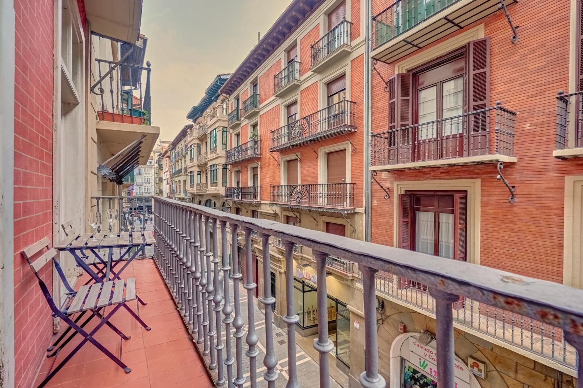 Heart Of Pamplona Apartments III By Clabao Dış mekan fotoğraf